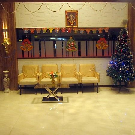 Hotel Blue Lagoon Daman Dış mekan fotoğraf