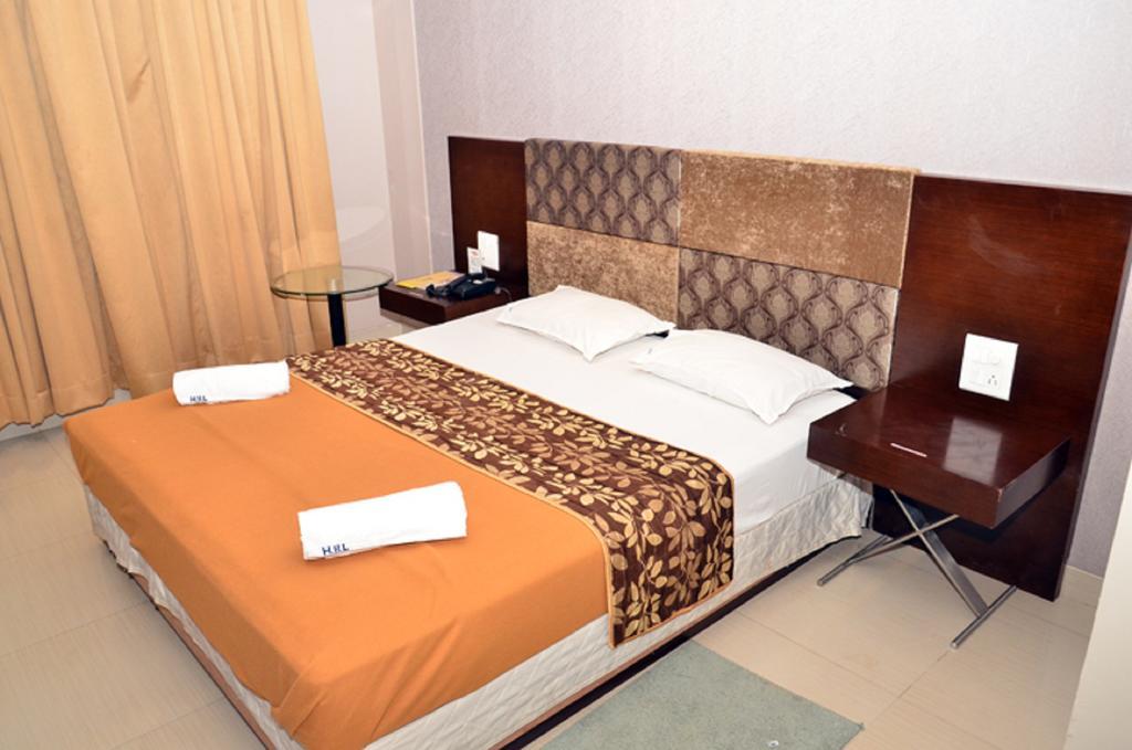 Hotel Blue Lagoon Daman Oda fotoğraf
