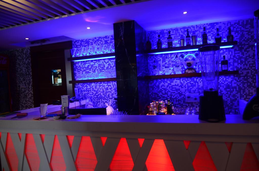 Hotel Blue Lagoon Daman Dış mekan fotoğraf